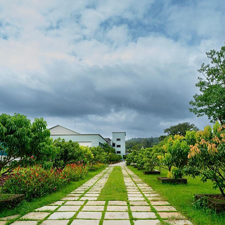 The Sanihara Hotel & Resort Vythiri Esterno foto