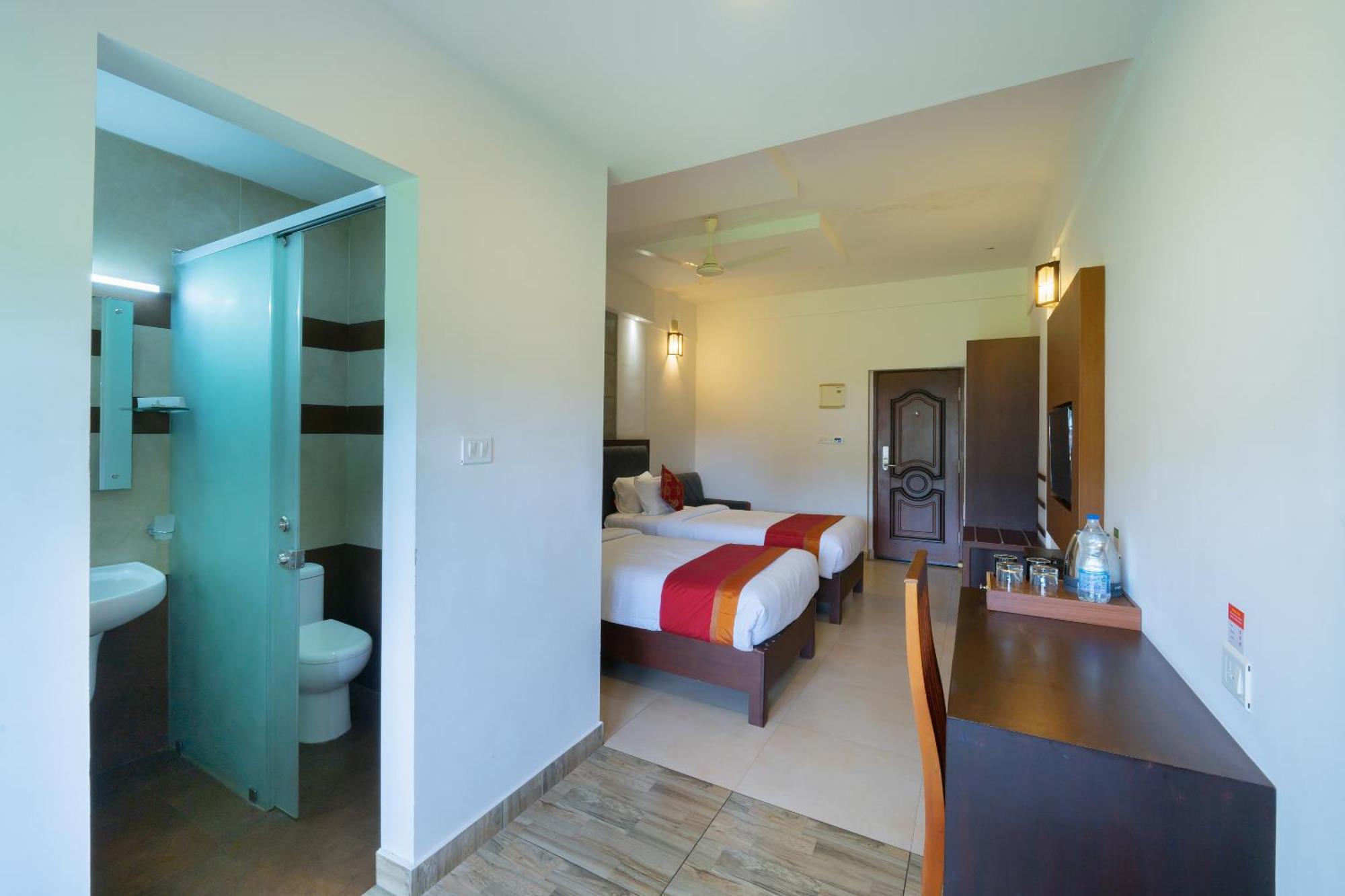 The Sanihara Hotel & Resort Vythiri Esterno foto
