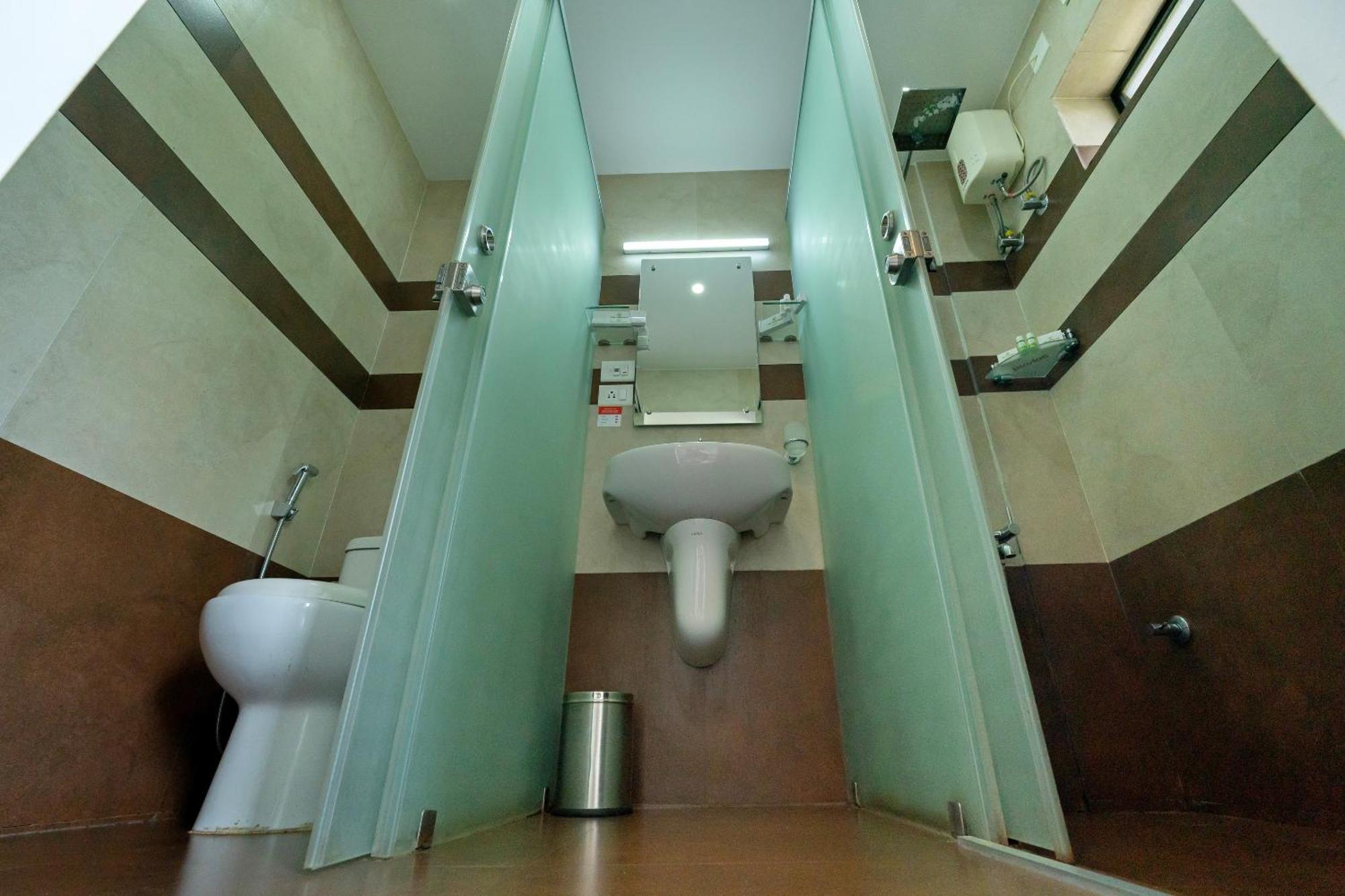 The Sanihara Hotel & Resort Vythiri Esterno foto