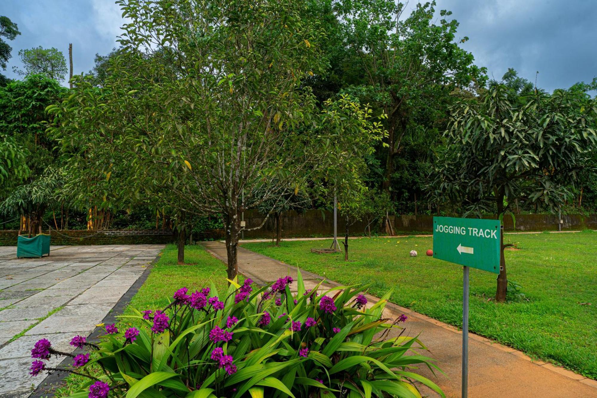 The Sanihara Hotel & Resort Vythiri Esterno foto