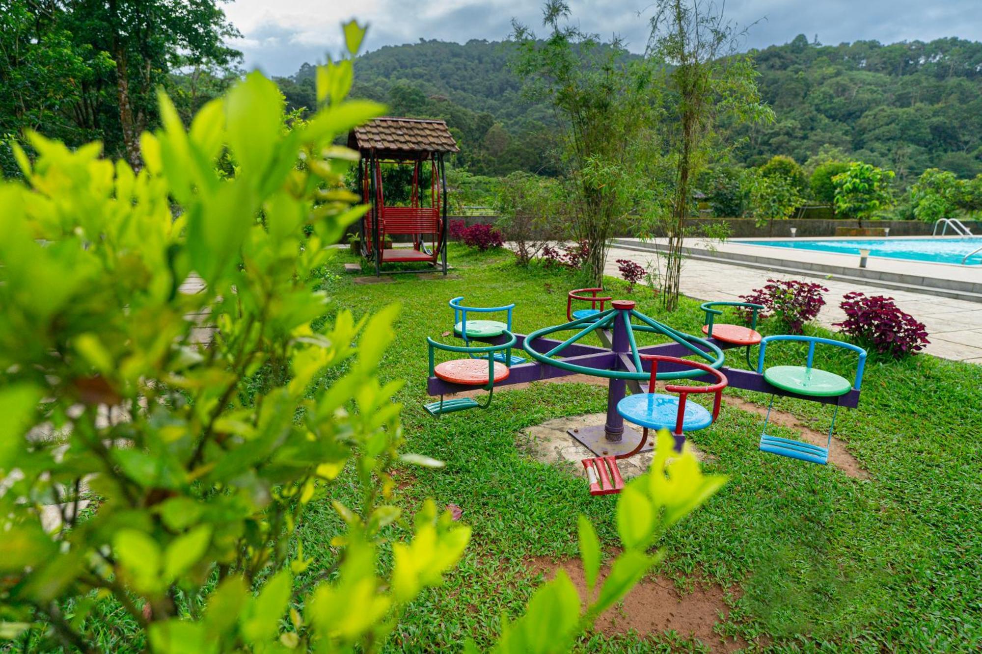 The Sanihara Hotel & Resort Vythiri Esterno foto