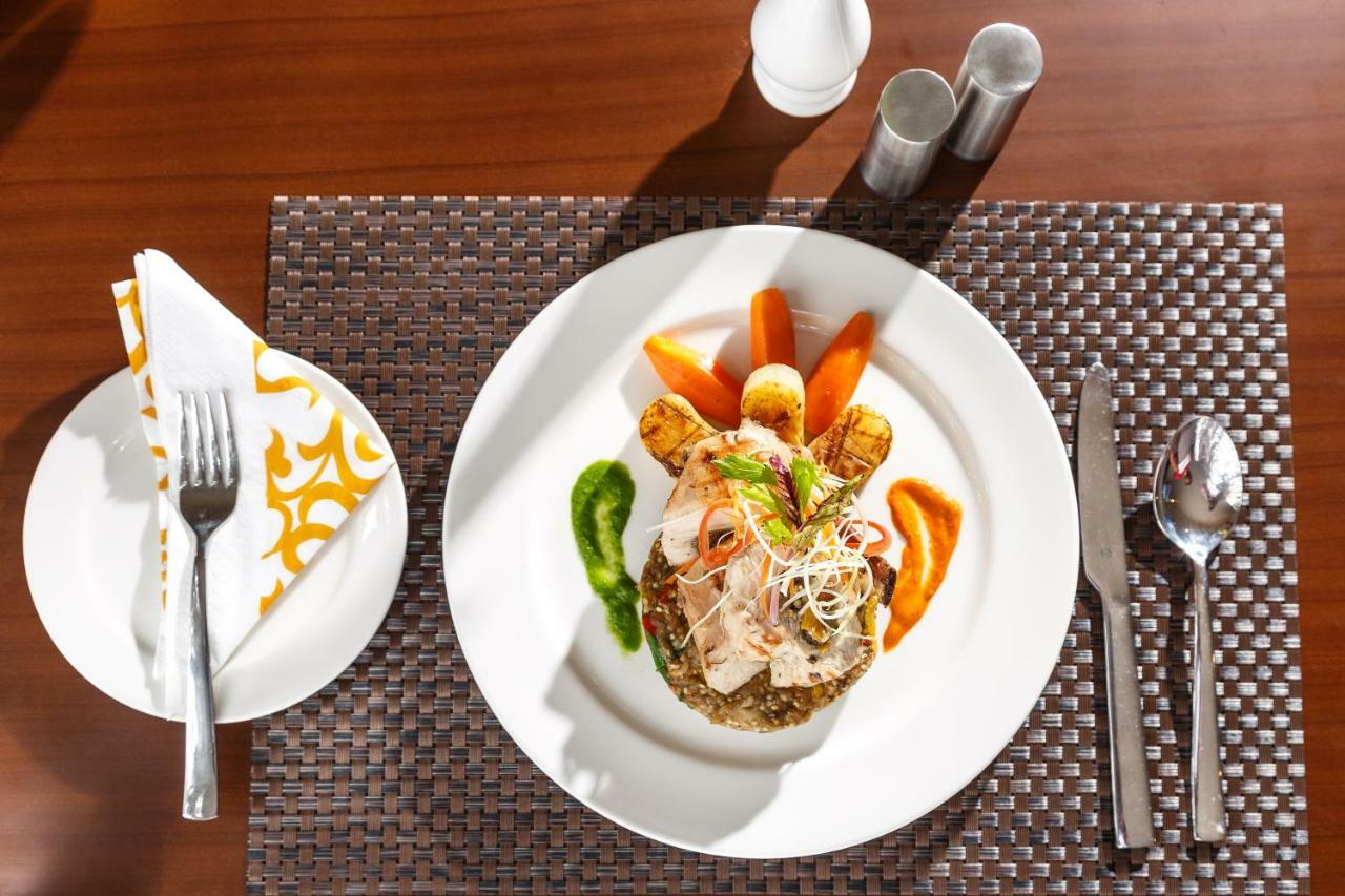 The Sanihara Hotel & Resort Vythiri Esterno foto